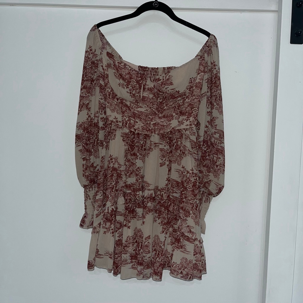 Boutique Floral Land Print Mini Dress Sz Small Pre-Loved - Picture 5 of 5